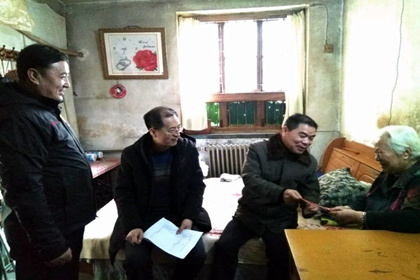 【“四進萬家系列活動”】集團領(lǐng)導走訪慰問組開展“進萬家門、訪萬家情、解萬家難、暖萬家心”活動